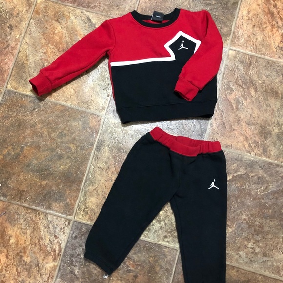 Toddler boy clothes bundle - Picture 4 of 4